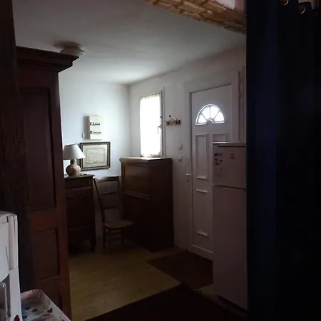 Chez Madame Cigogne Feriehus Douzy